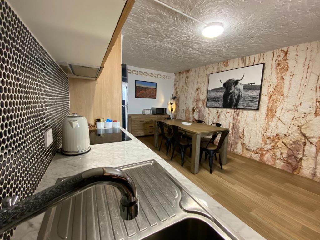 894 Holly Court Apartment Coober Pedy Exterior foto